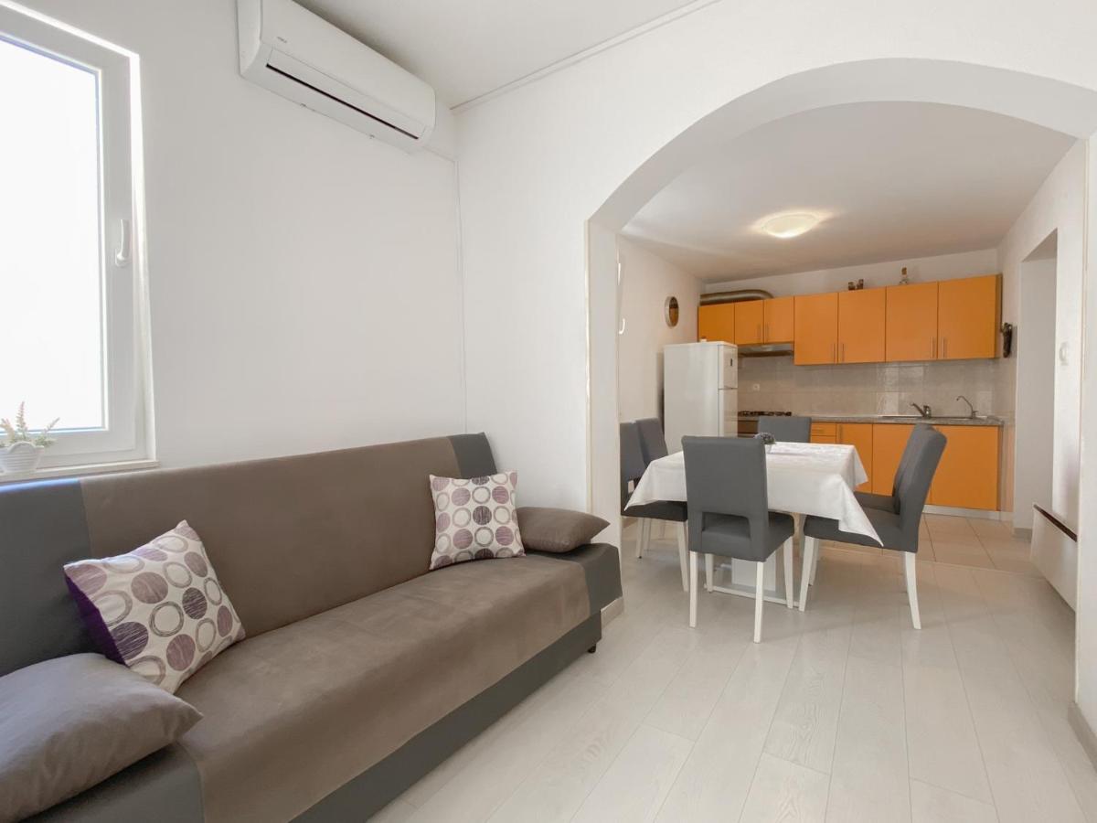 Apartment Dado Makarska Eksteriør billede