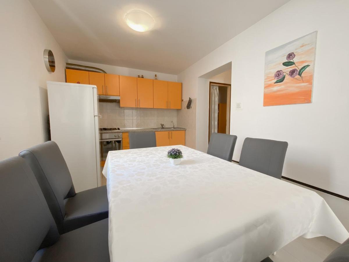 Apartment Dado Makarska Eksteriør billede