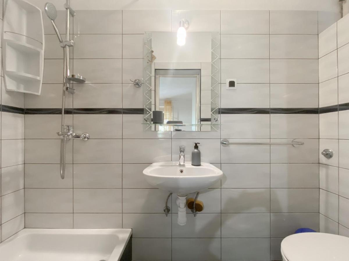 Apartment Dado Makarska Eksteriør billede