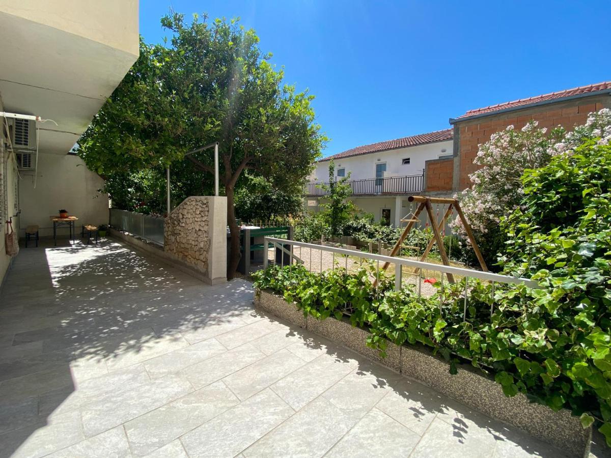 Apartment Dado Makarska Eksteriør billede