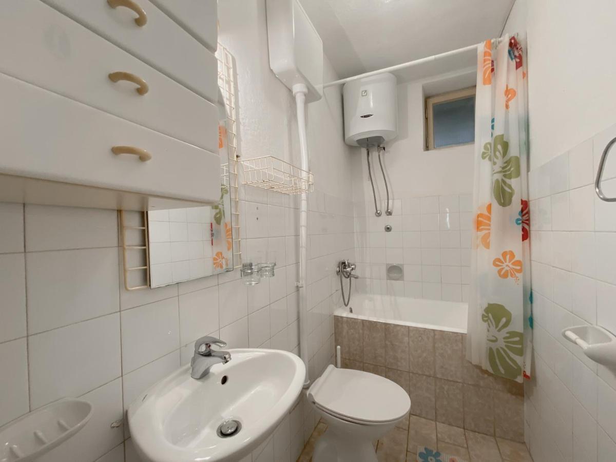Apartment Dado Makarska Eksteriør billede